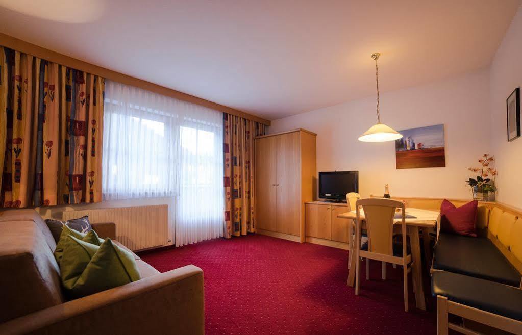 Alberts Bellevue Appartements Nauders Εξωτερικό φωτογραφία
